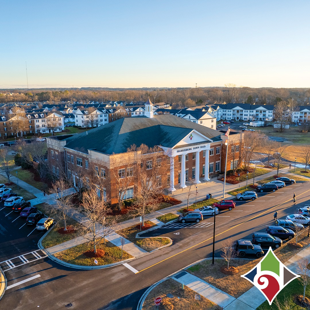 Harrisburg Town Hall and surrounding residential area