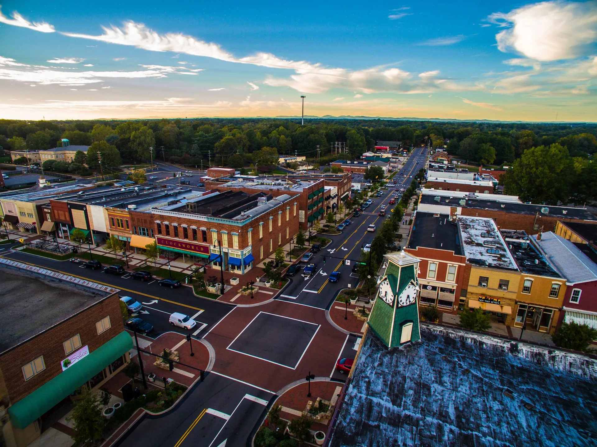 Downtown Statesville NC historic buildings and main street